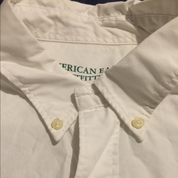 White button down shirt - Picture 2 of 6